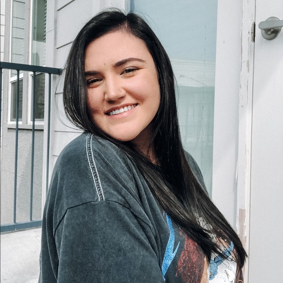 Meet the Posher Other - Meet your Posher, Kara